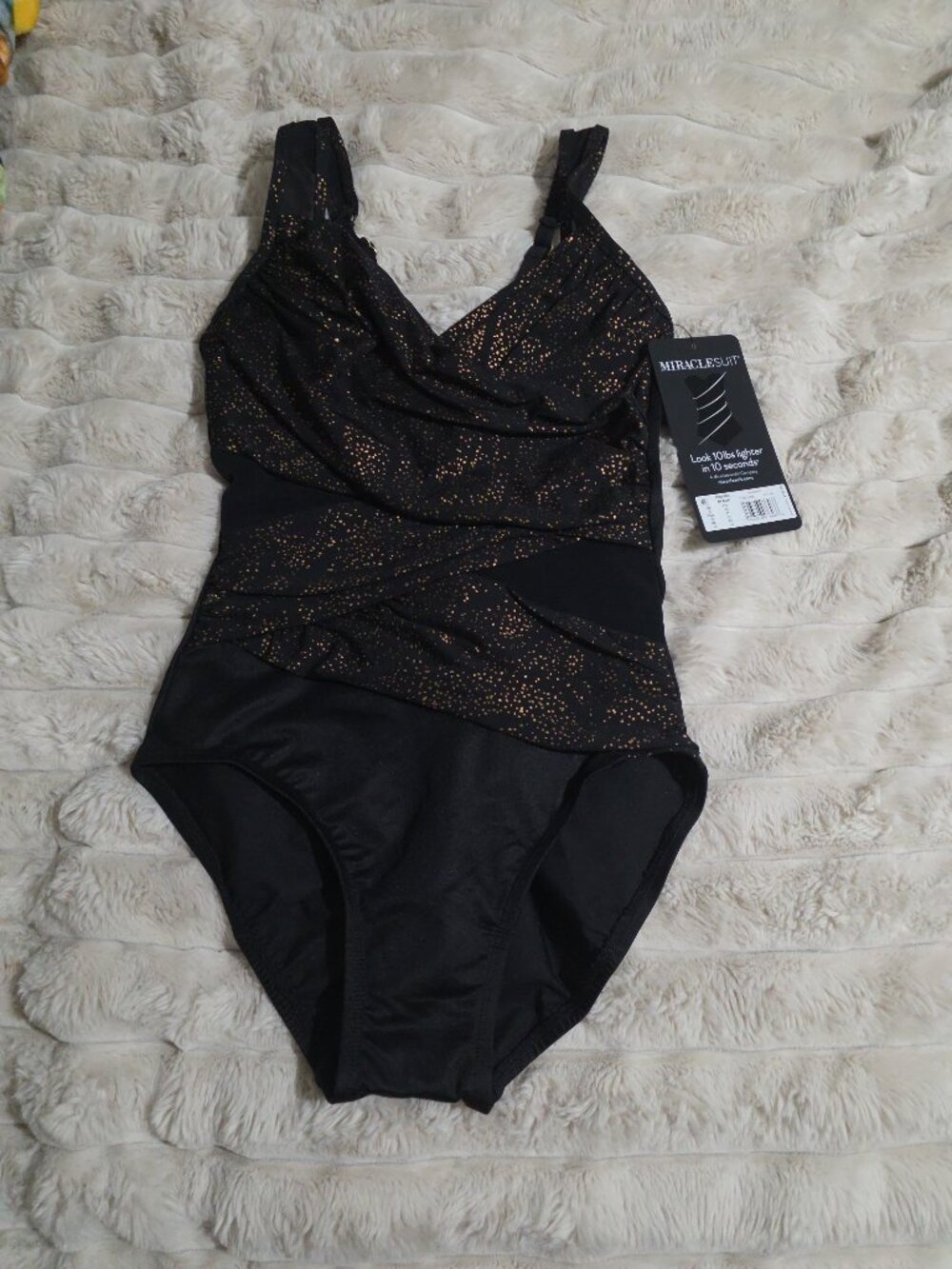 Nwt Miracle suit size 8